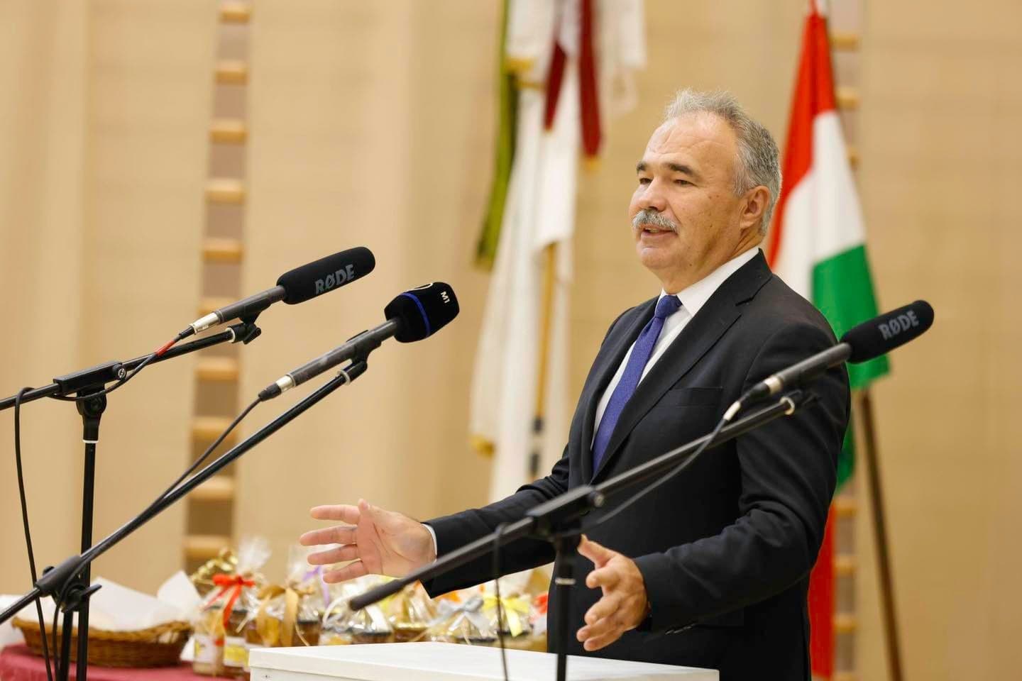 Nagy István: Méhek nélkül nincs élelmiszer