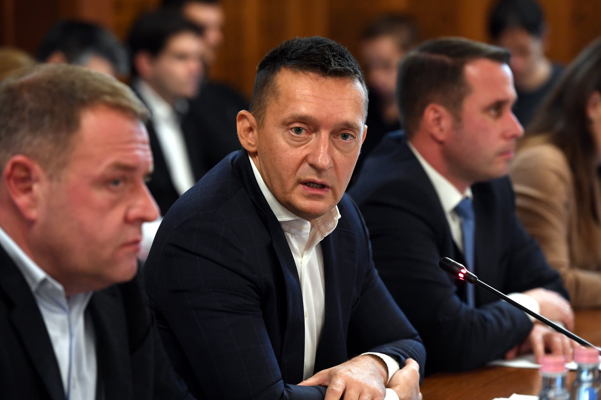 Rogán Antal: A digitális állampolgársággal az igazolvány, az ügyintézés és az aláírás okostelefonra költözik
