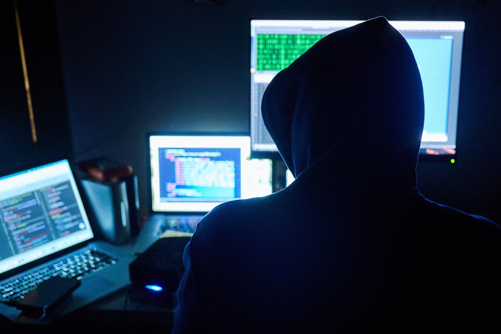 Elfogták az Oktatási Hivatal informatikai rendszerét feltörő fiatalt