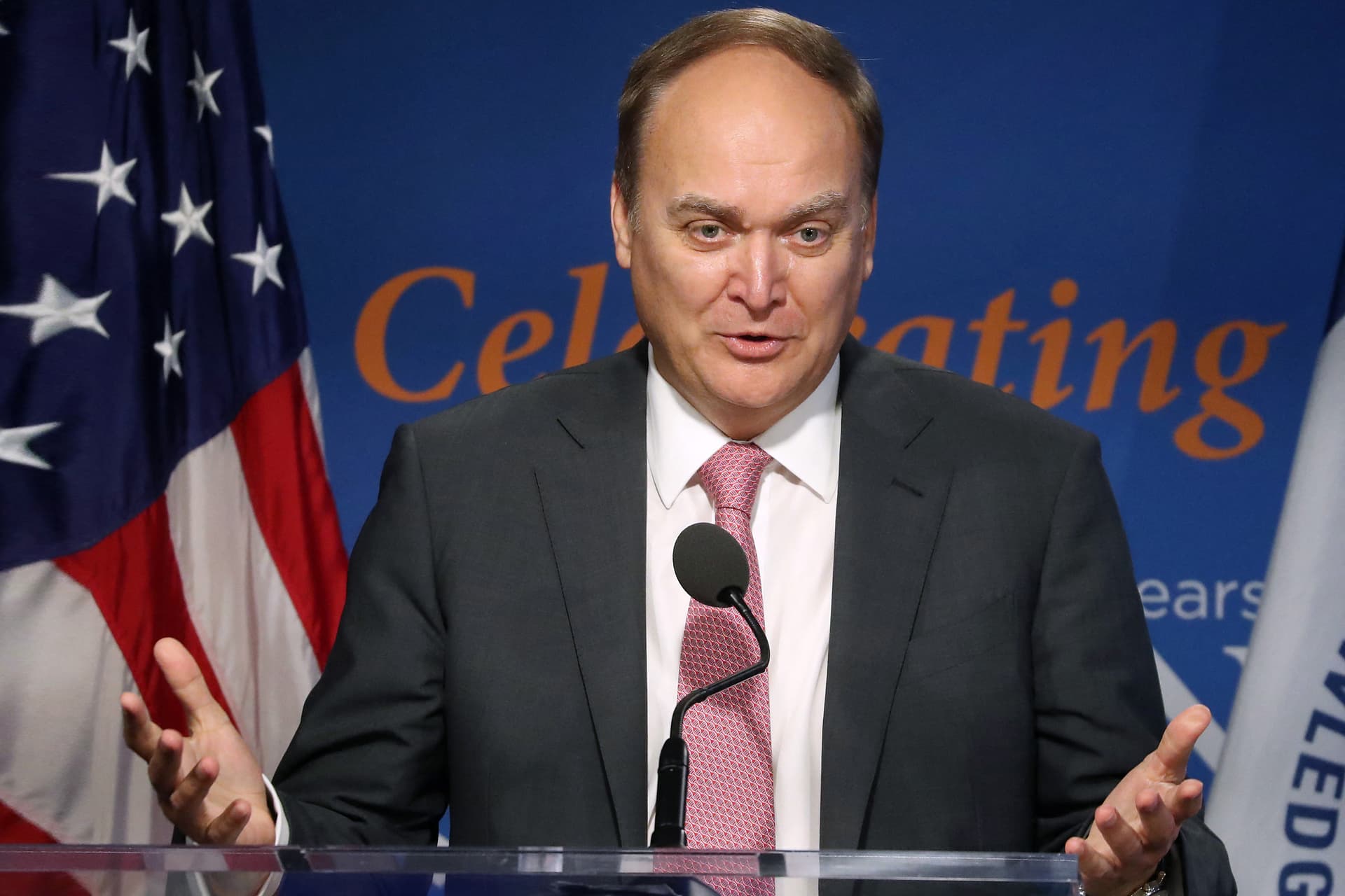 Antonov: A szankciók lehetetlenné teszik a Washington és Moszkva közötti párbeszédet