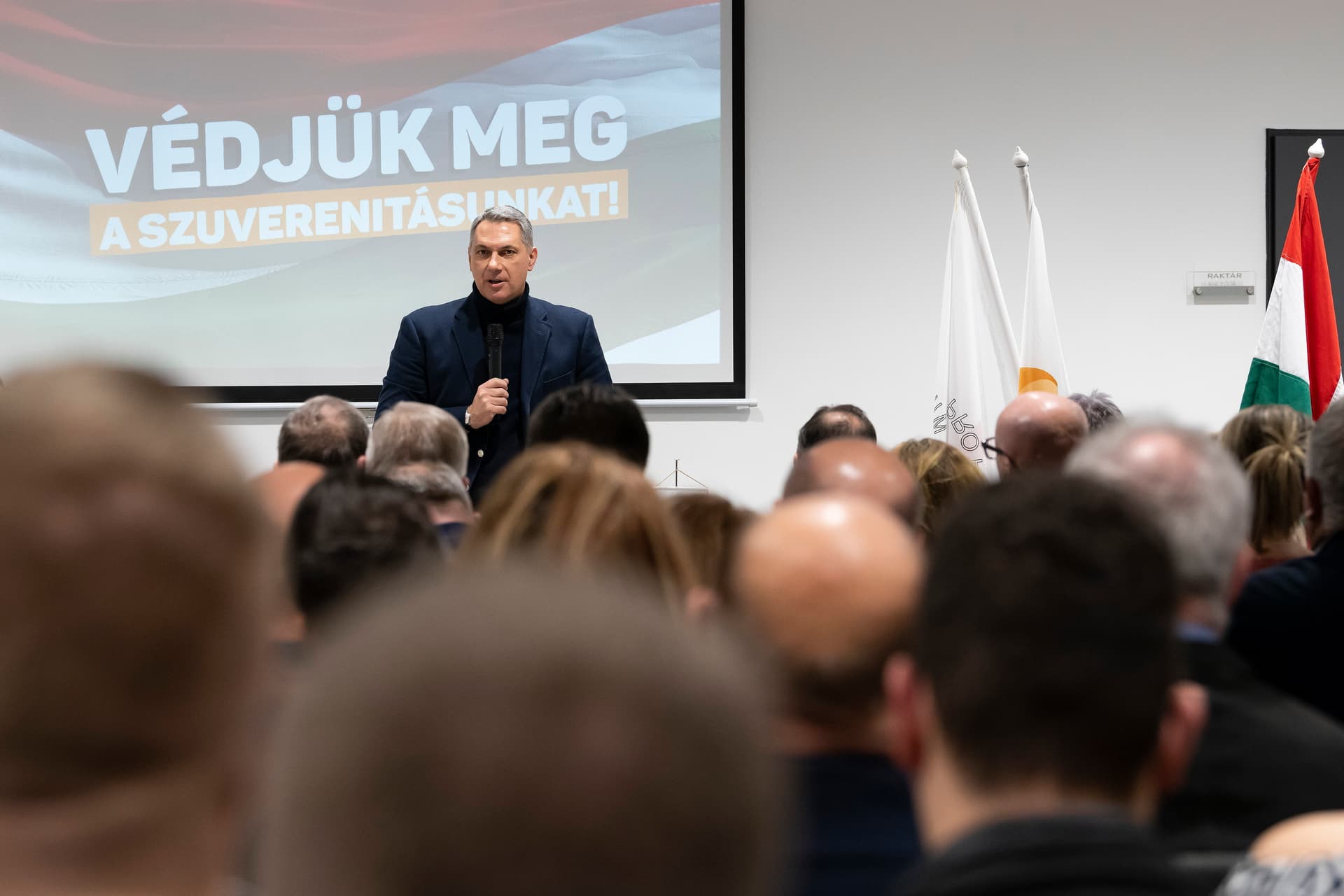 Lázár János: A magyar társadalom 70-80 százaléka elutasítja Ukrajna uniós csatlakozását