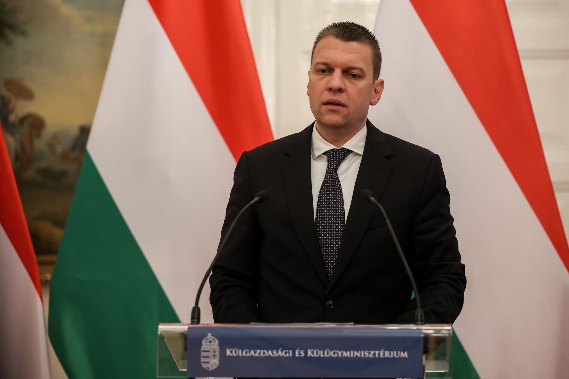 Menczer Tamás: Magyarország békéjének, biztonságának és békepártiságának megőrzése folyamatos küzdelem