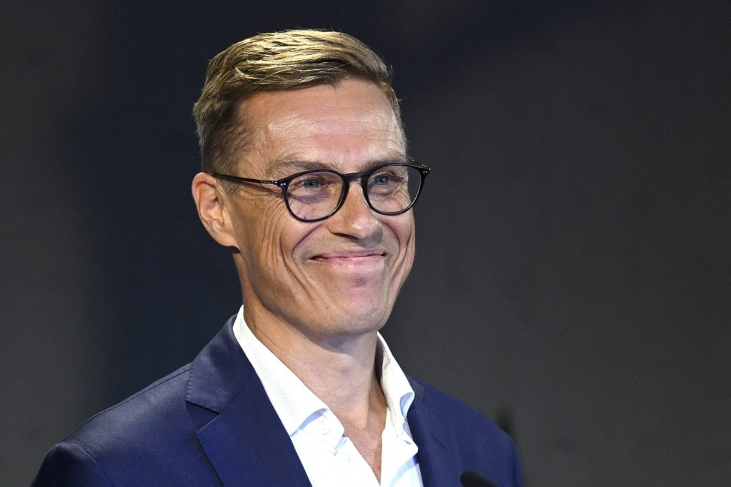 Hivatalba lépett Alexander Stubb új finn államfő