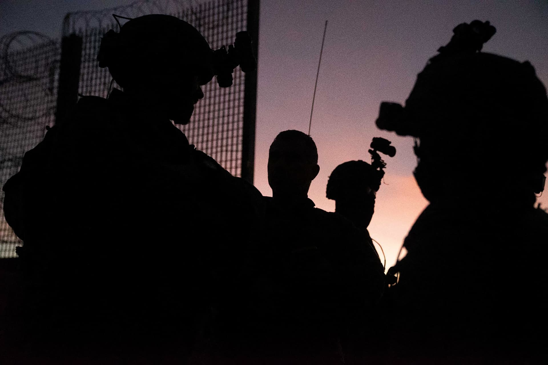 Izrael tovább harcol a Gázai övezetben és az északi határnál
