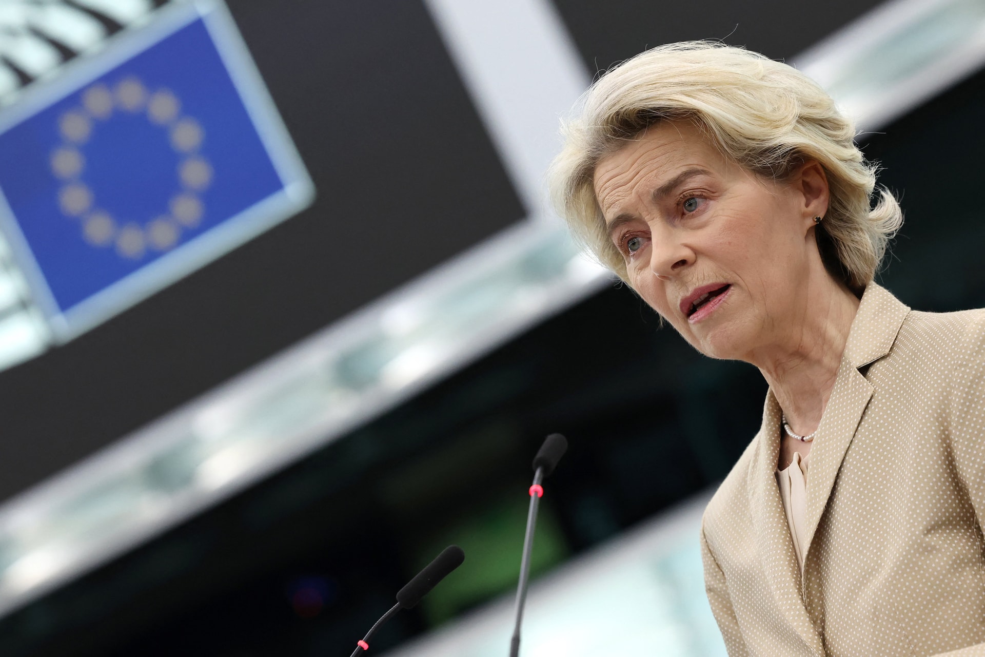 Ursula von der Leyen vezette Európai Bizottság tönkreteszi Európát