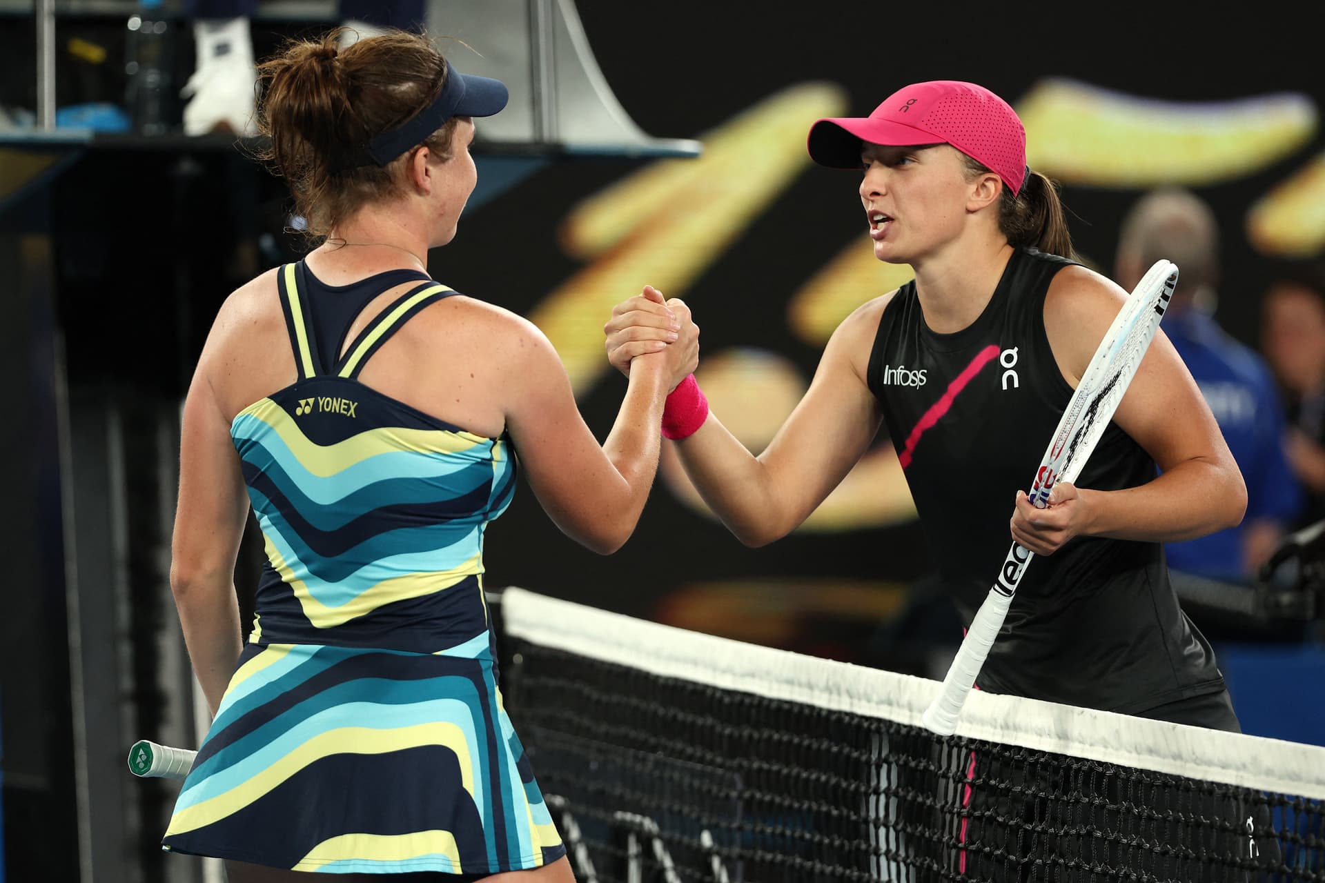 Australian Open: Kiesett a női világelső Swiatek