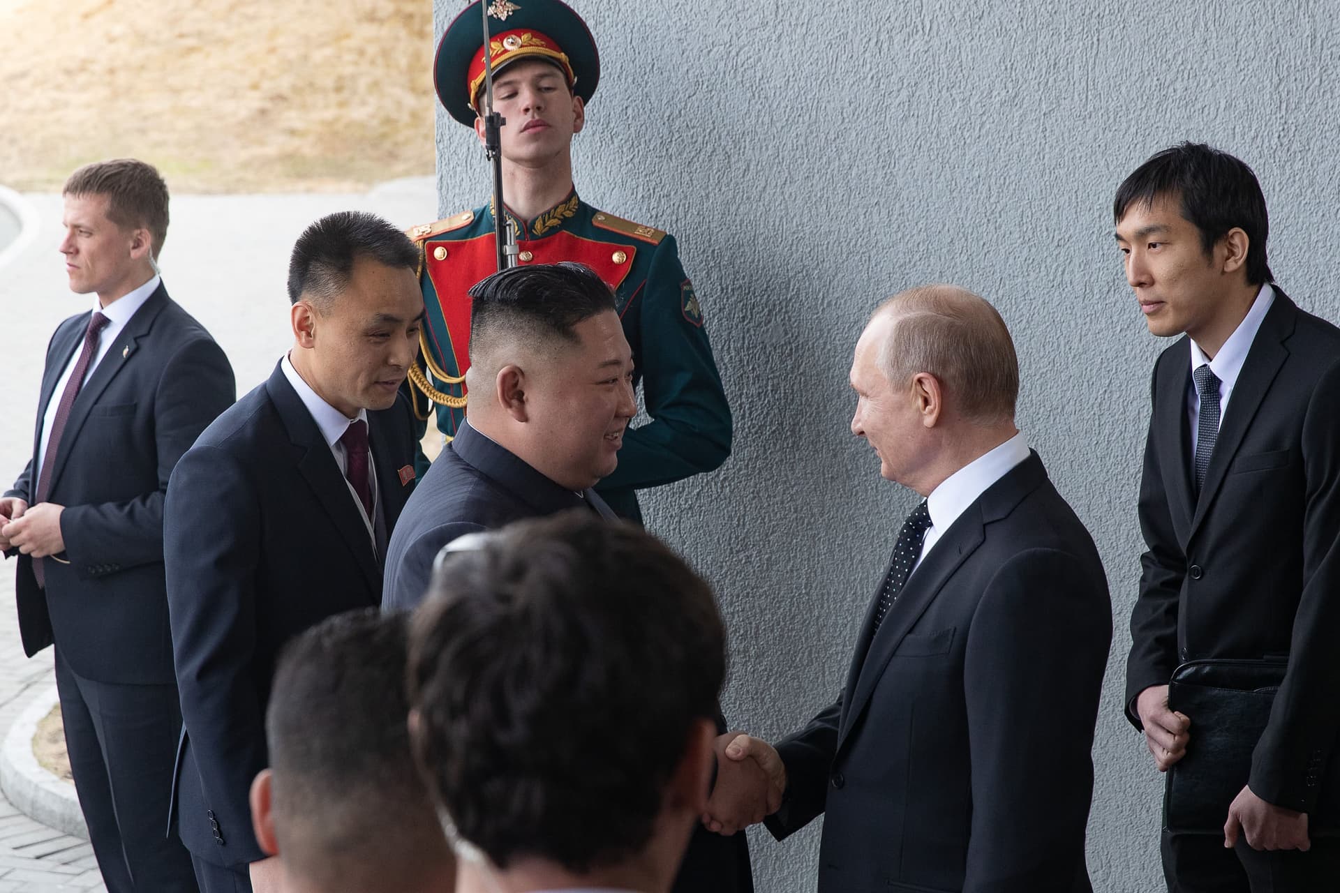 Rejtélyes, félelmetes szállítmány indult el Észak-Koreából