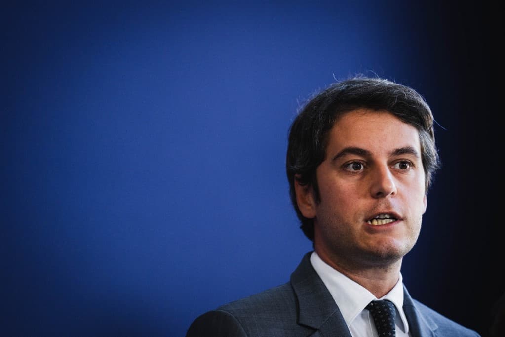 Az új francia miniszterelnök folytatja a kiadáscsökkentést, és nem emel adót
