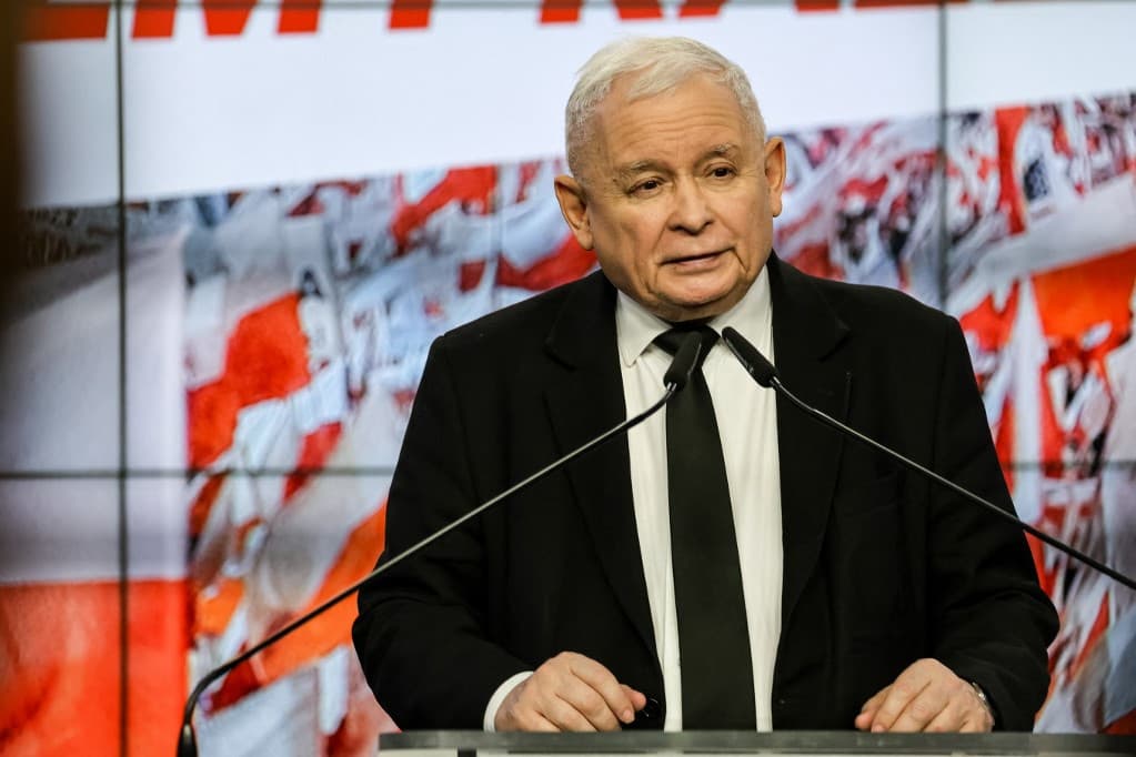 Jaroslaw Kaczynski: Donald Tusk csatlakozzon az uniós migrációs paktum elleni népszavazási kezdeményezéshez!