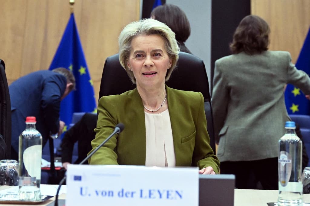 Von der Leyen: Ukrajnának győznie kell!
