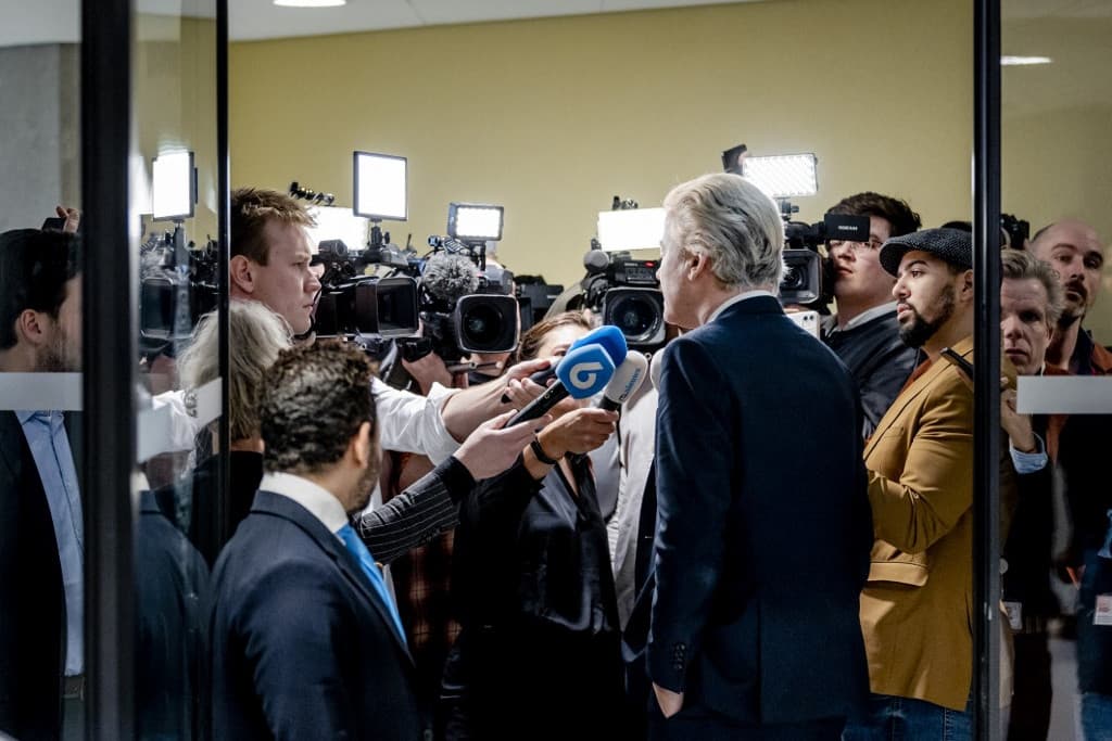 Megszakadtak a holland kormányalakítási tárgyalások