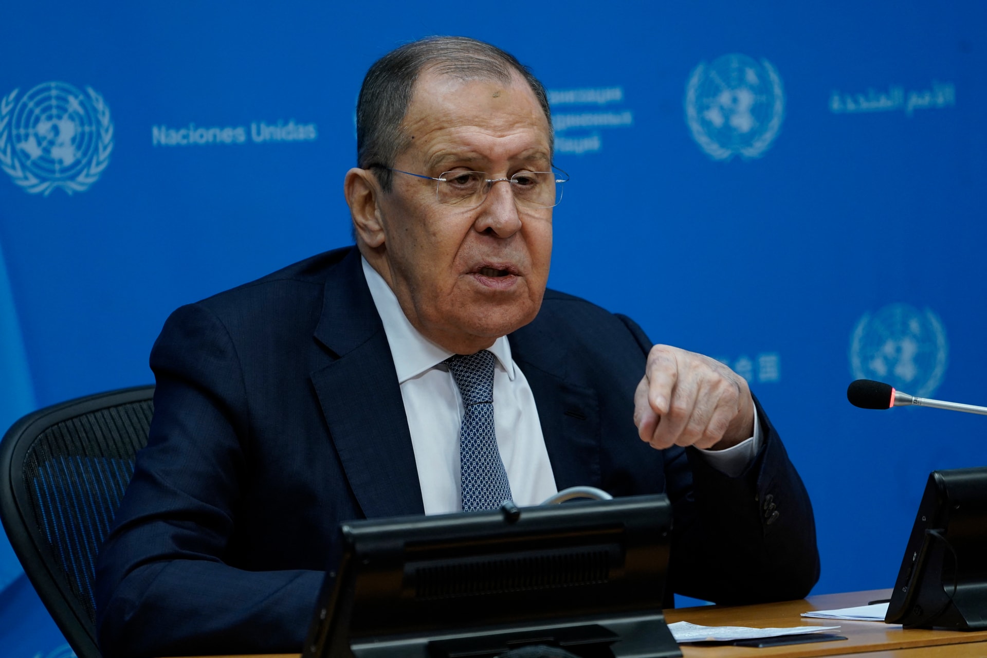 Lavrov szerint Stoltenberg túllépett a hatáskörén