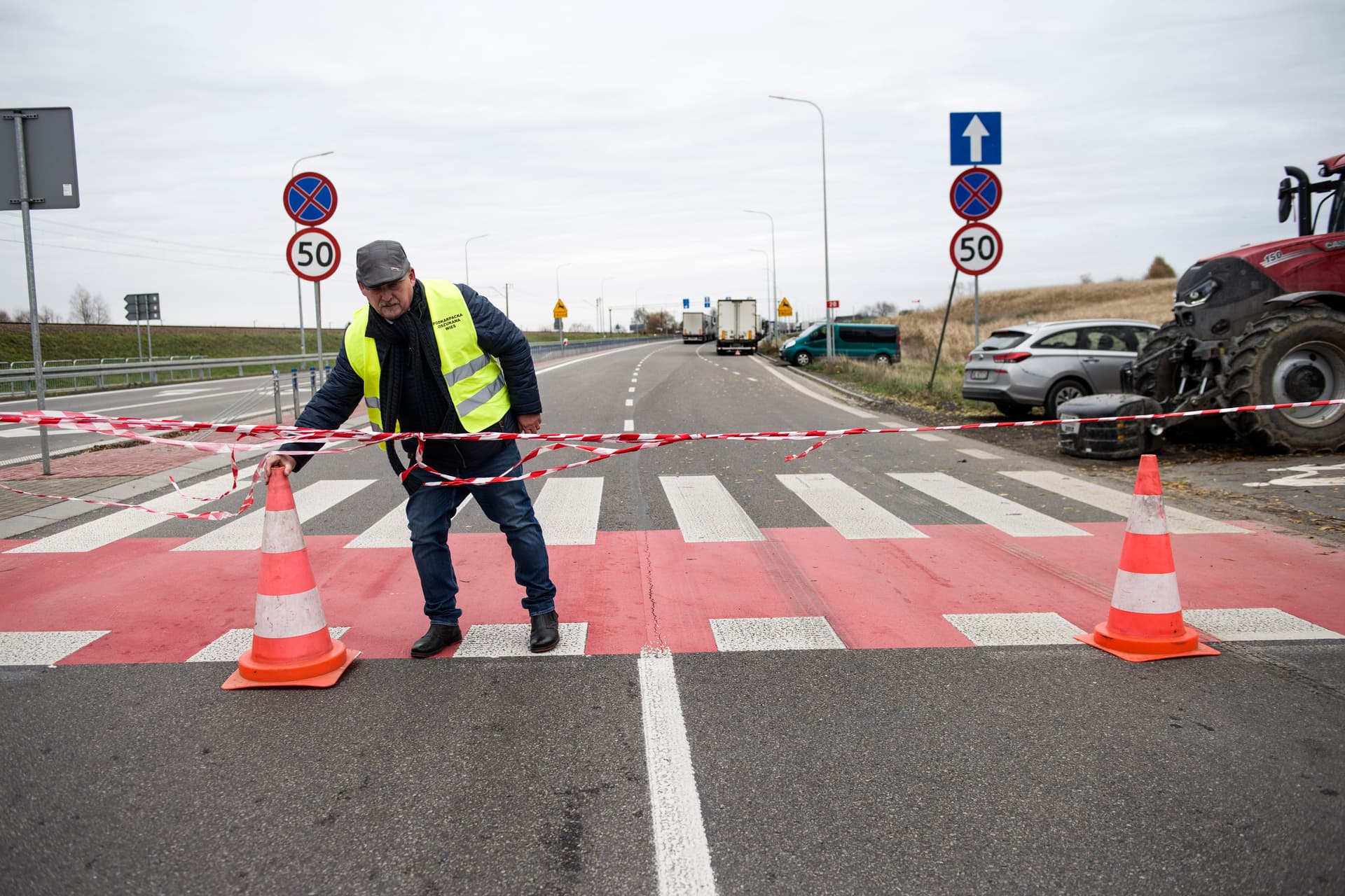 Lengyelországban bejelentették az ukrán határ teljes blokádját