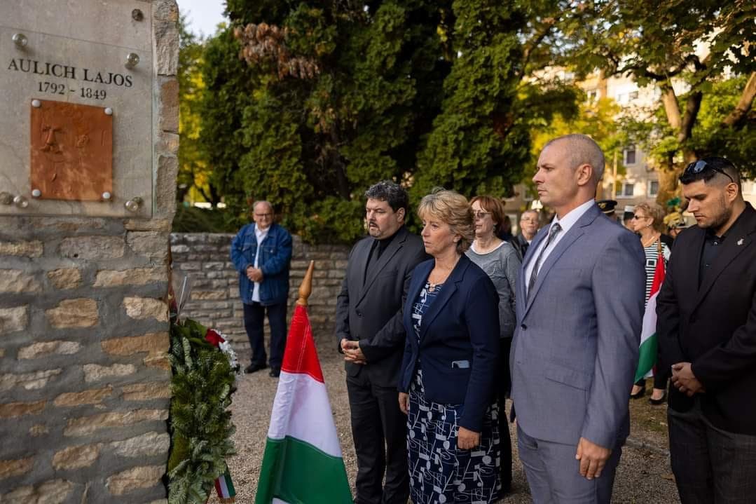 A baloldal képtelen leszámolni az aberrált képviselőivel