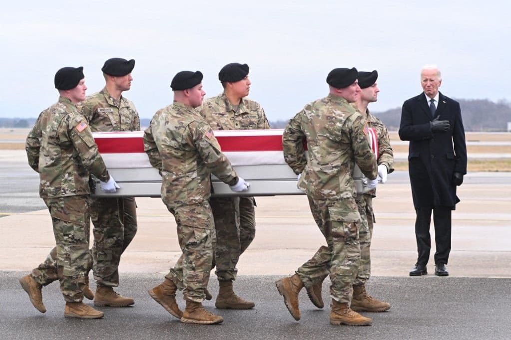 Hazaszállították a Jordániában elhunyt amerikai katonákat