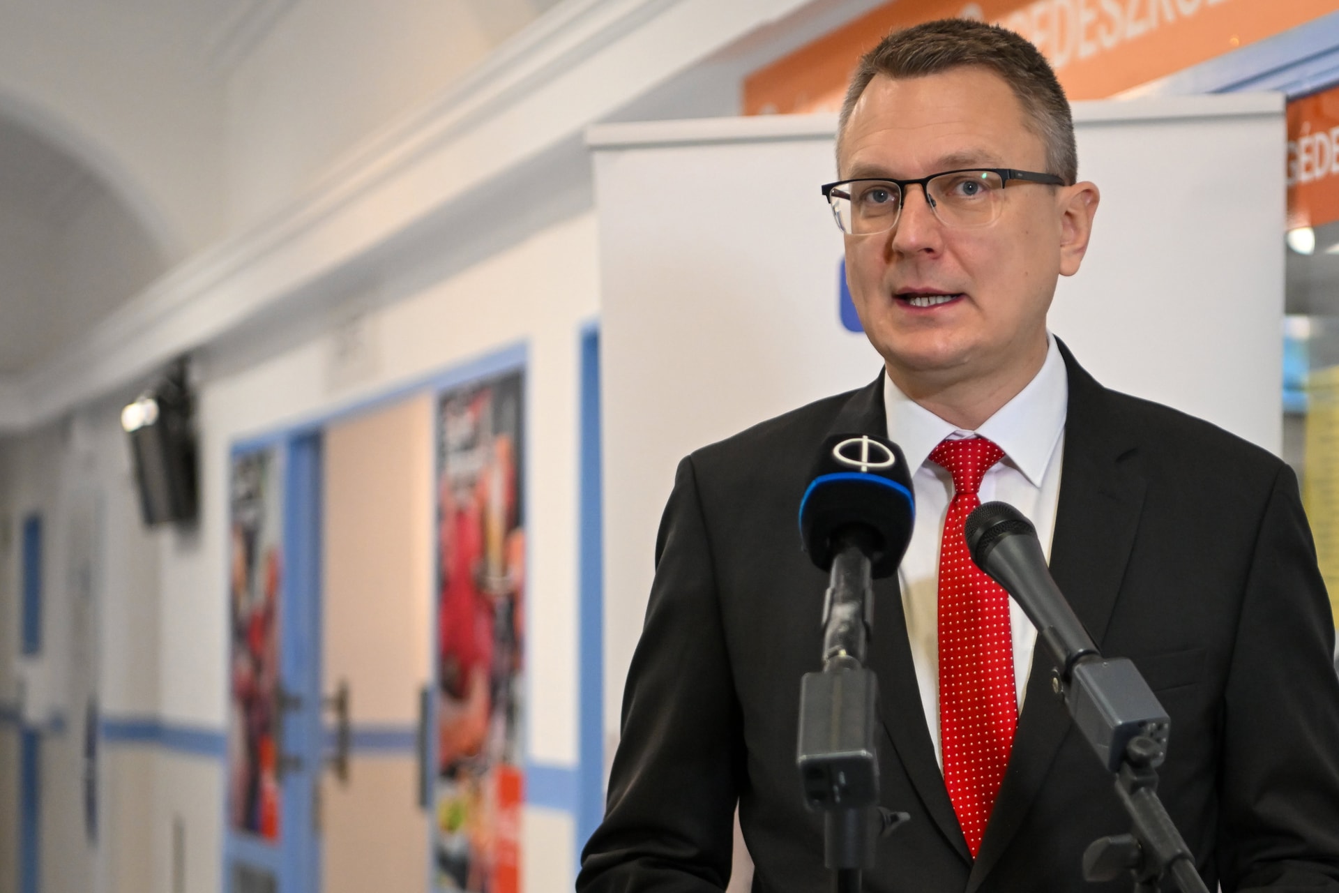 Rétvári Bence: Nagyszabású beruházás kezdődik a Váci Szakképzési Centrum területén