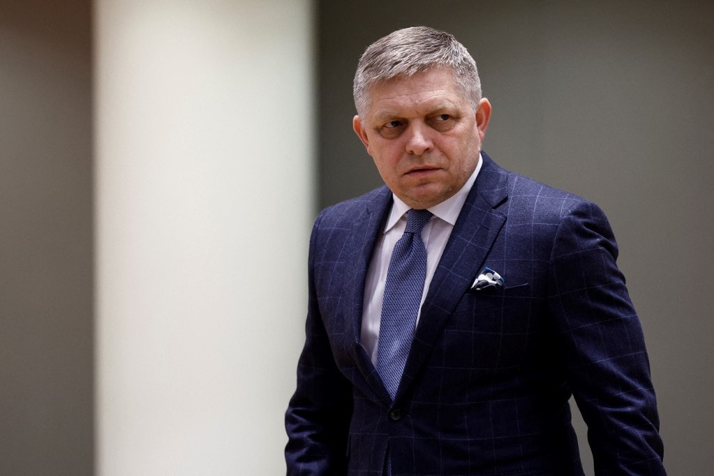 Fico kizárta annak lehetőségét, hogy katonákat küldjön Ukrajnába