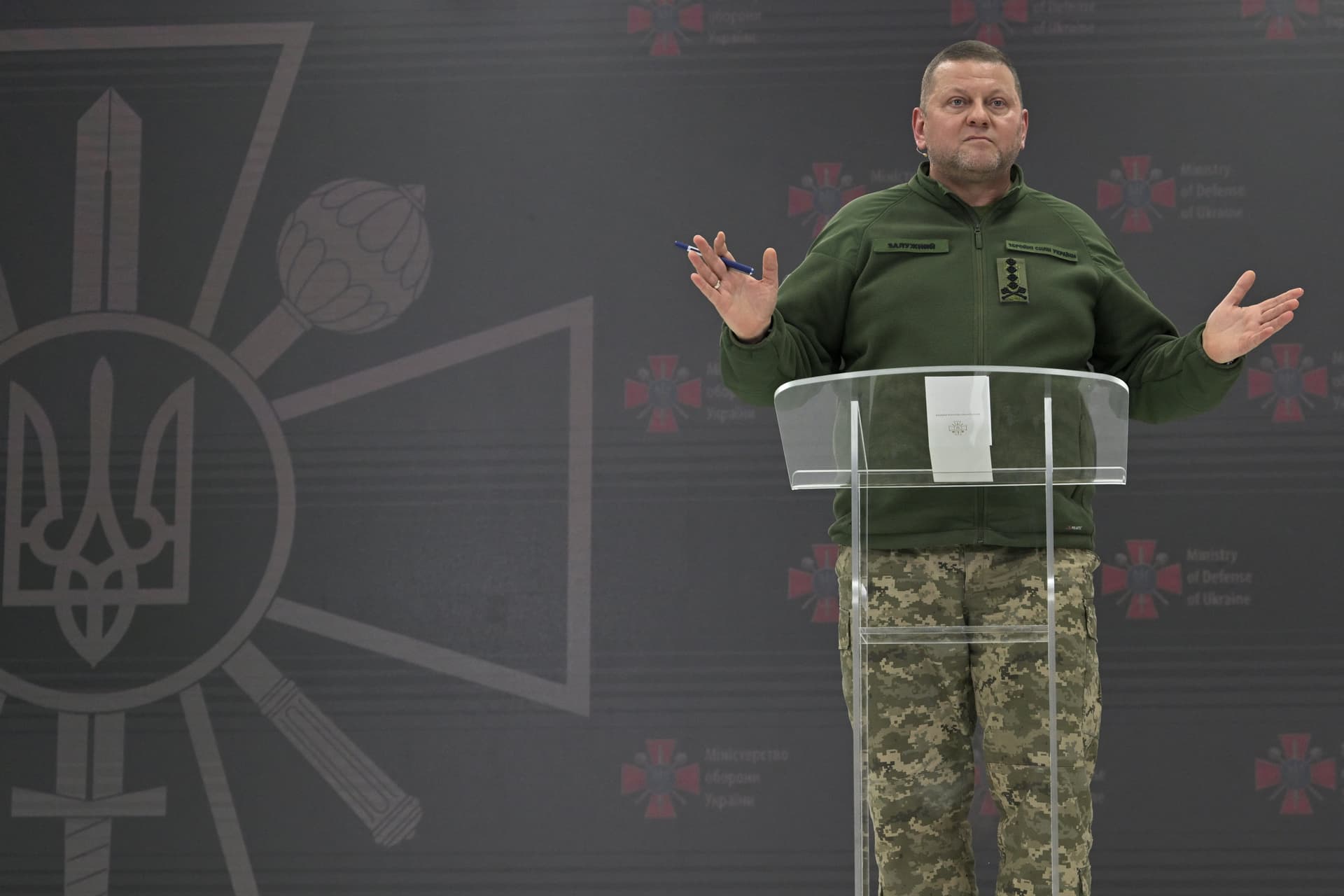 Zaluzsnij: Új európai biztonsági rendszer Ukrajna nélkül nem létezhet