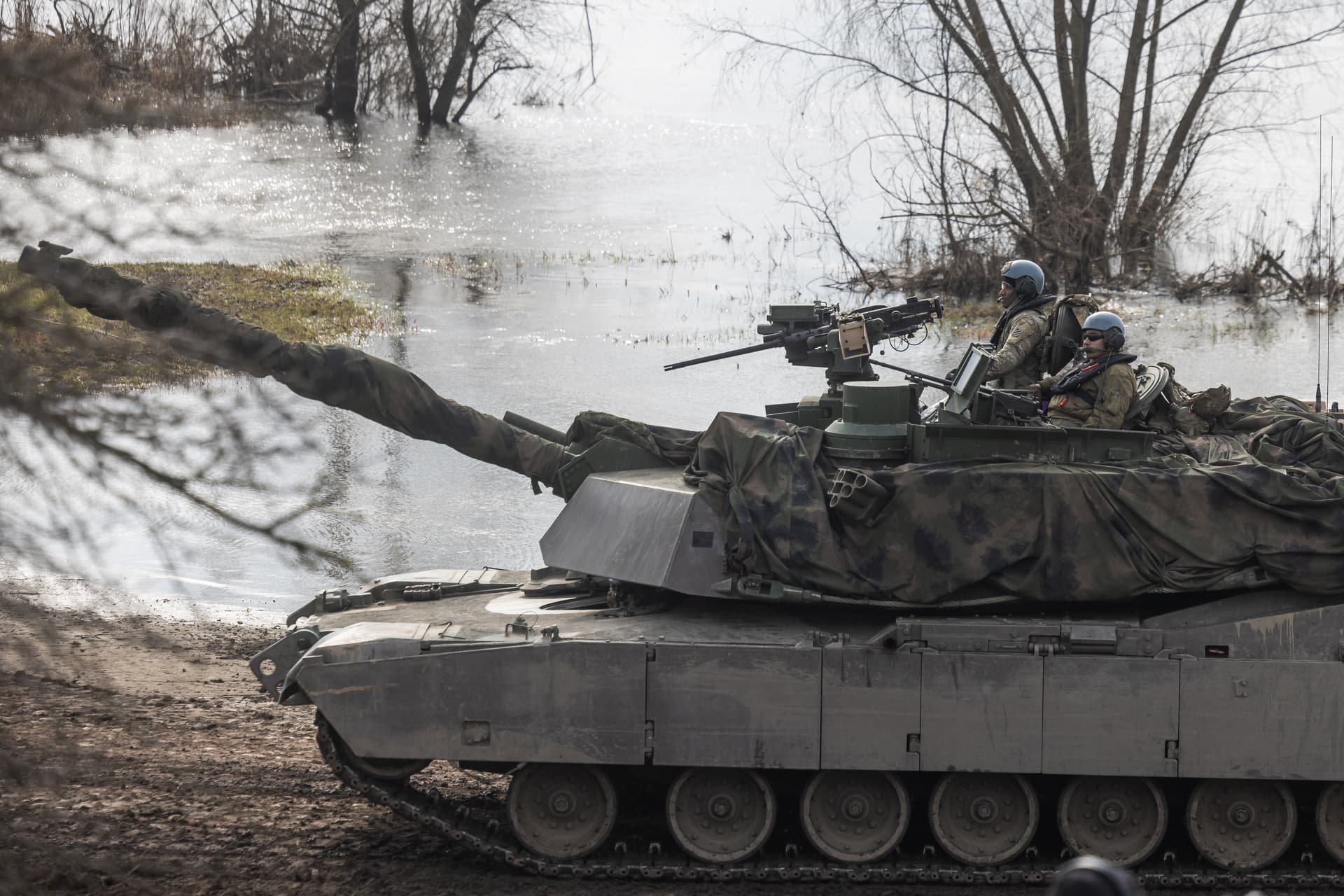 Újabb amerikai Abrams lángol az ukrán fronton + VIDEÓ