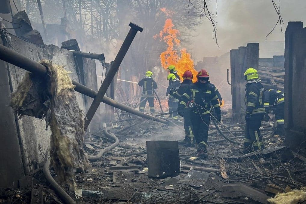 Tovább nőtt az Odesszát ért támadás áldozatainak száma, a megyében gyásznapot hirdettek