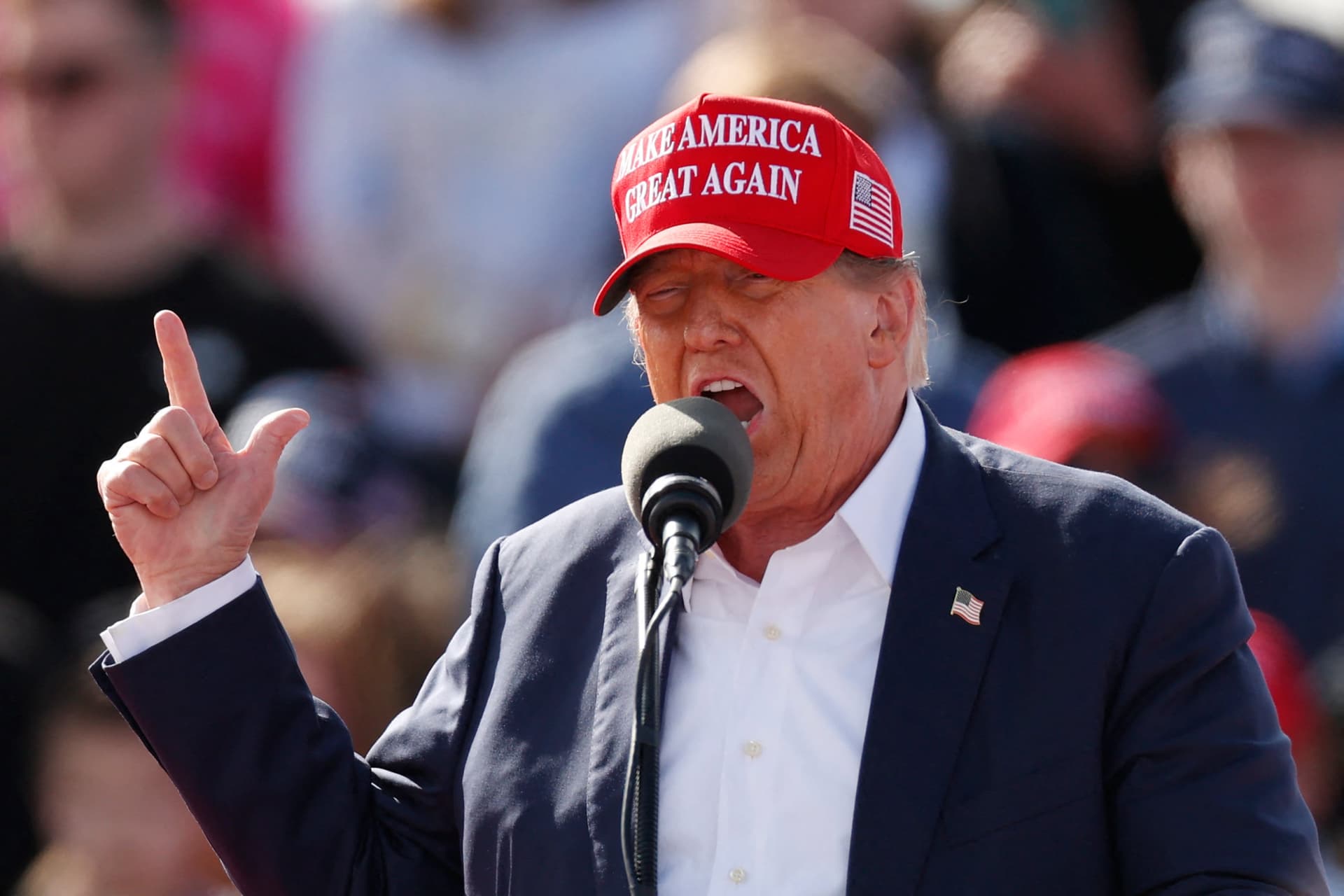 Részletek derültek ki Trump tervéről az ukrajnai konfliktus lezárására