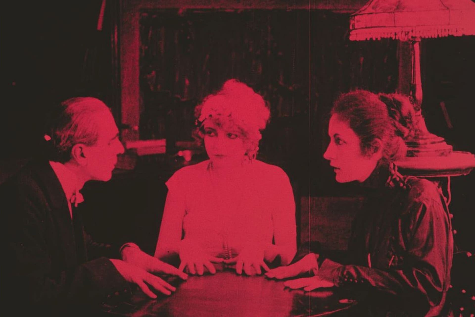 Restaurált kísértetfilm-premier és Elek Judit-retrospektív a francia fővárosban