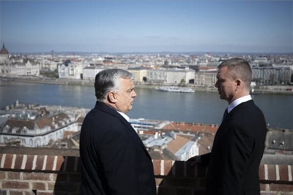 Orbán Viktor a felvidéki magyar párt elnökével tárgyalt az összefogásról