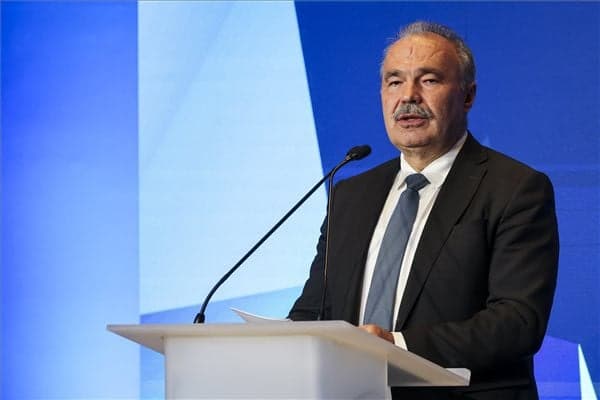 AM: Partnerként tekintünk az erdélyi gazdákra