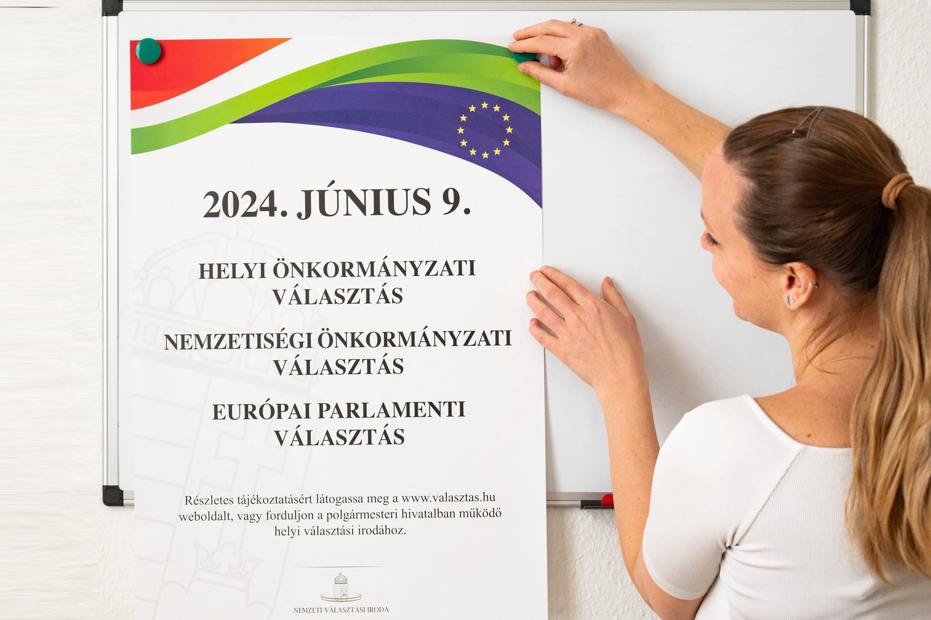 Április 19-ig mindenkinek postázzák a választási értesítőjét