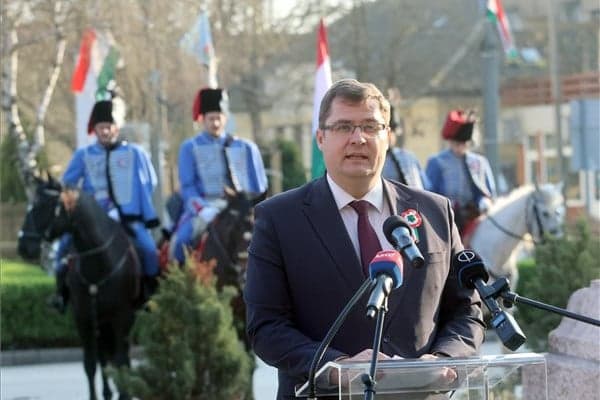 Nagy János: Magyarország az az ország, amelyet a történelem naggyá tett