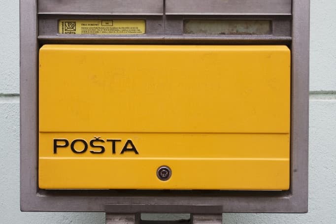 Szlovákiát is ellepik a telefonos csalók