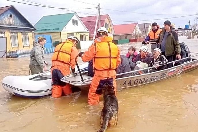 Árvíz miatt rendkívüli állapotot vezettek be a szibériai Tyumeny régióban