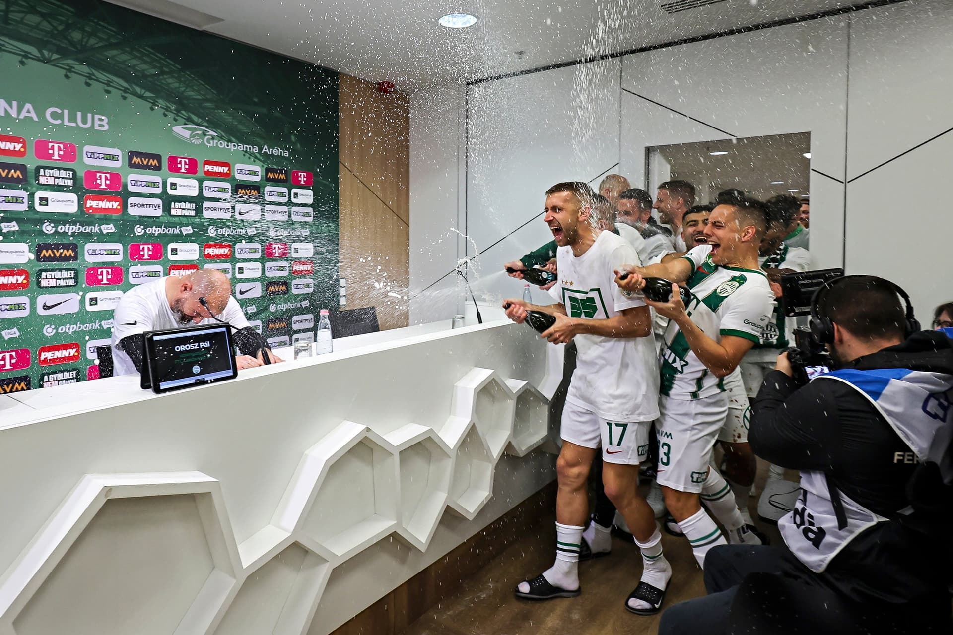Miért hagyta cserben Dejan Sztankovics a Fradit?