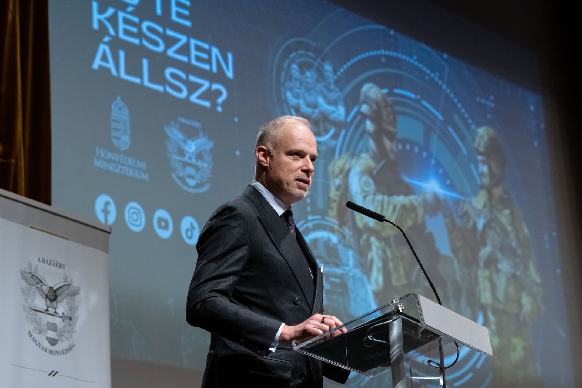 Szalay-Bobrovniczky Kristóf: Magyarországra érkezik az első magyar KC–390 katonai szállítórepülőgép