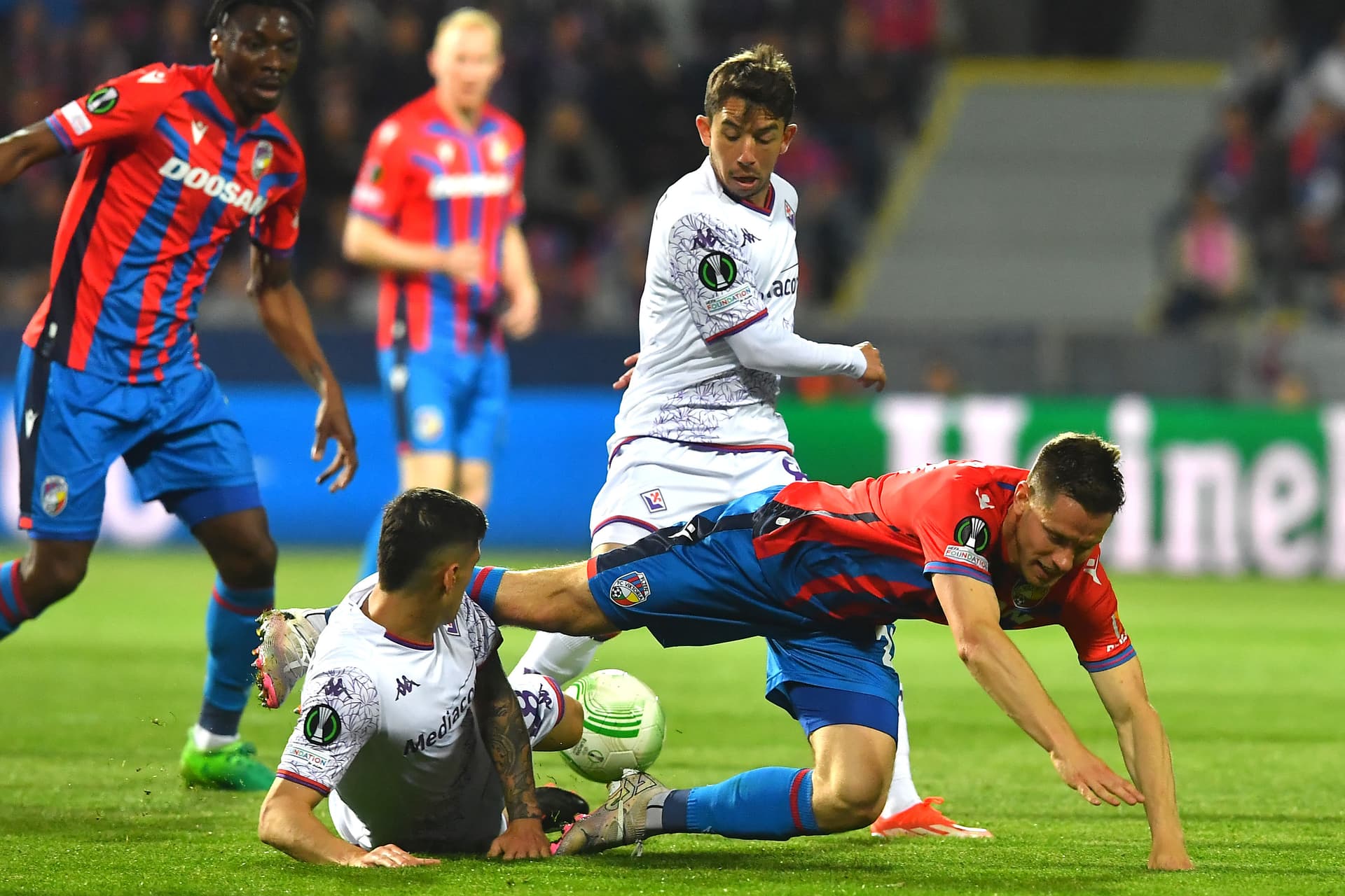 Döntetlent játszott Plzenben a tavaly döntős Fiorentina