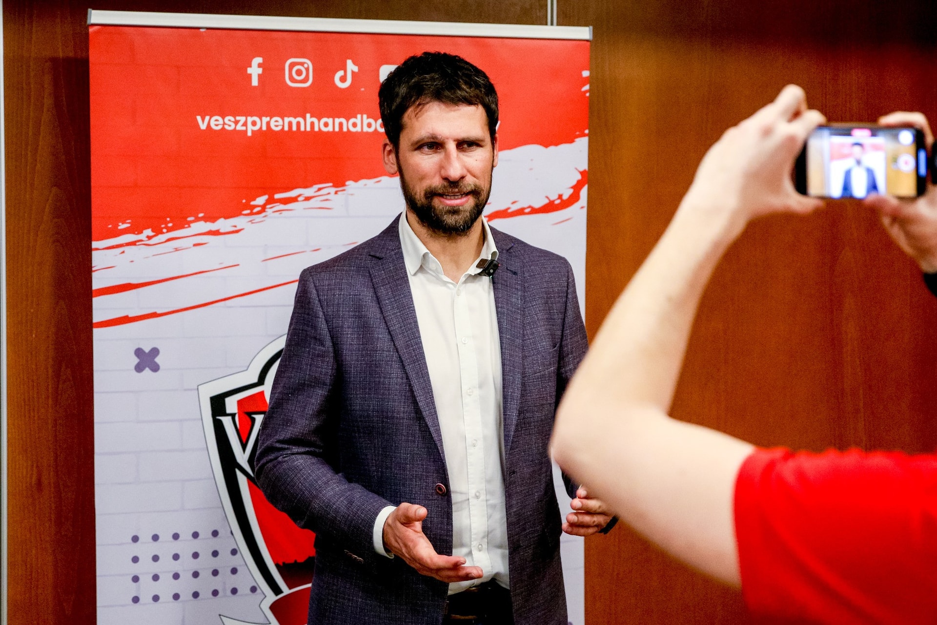 Mocsai Tamás: Az akadémiai rendszer jól működik
