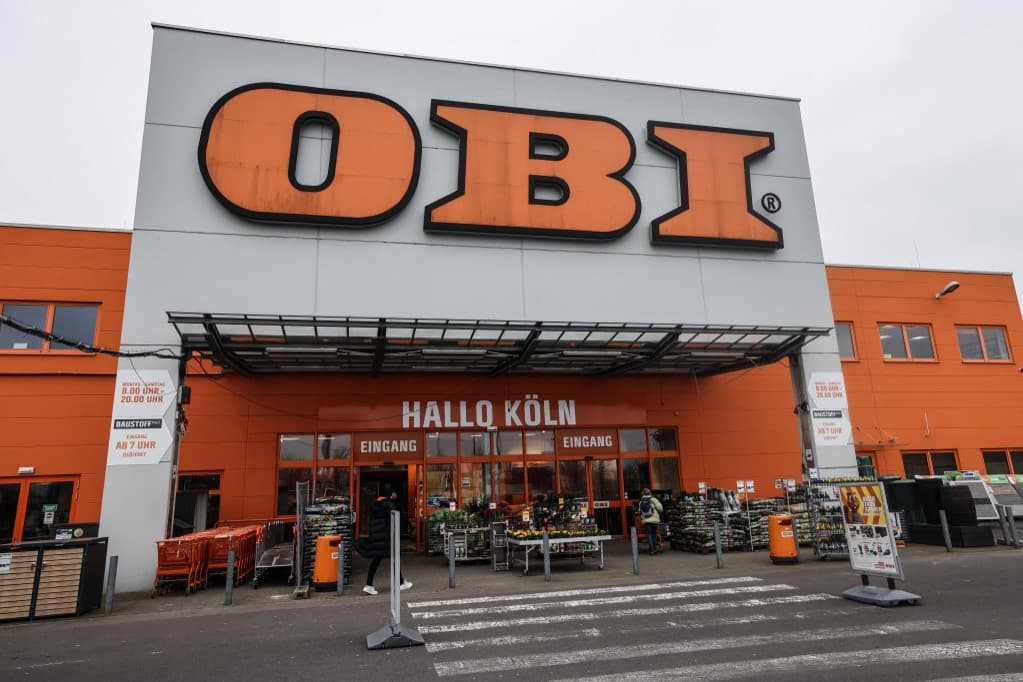 Megrendezte a saját halálát az OBI tulajdonosa