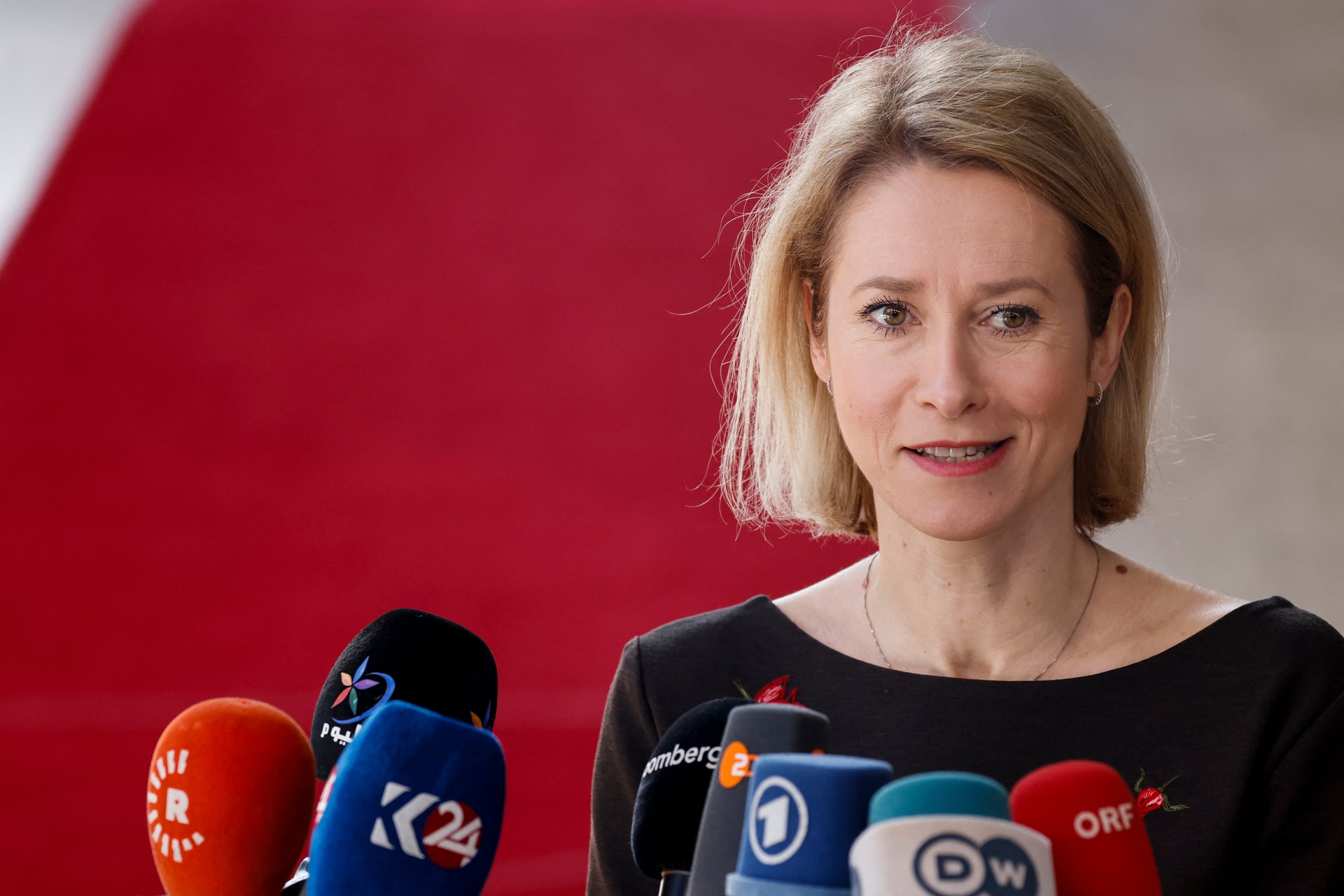 Az EU újabb hatalmas összeget utalt Kijevnek