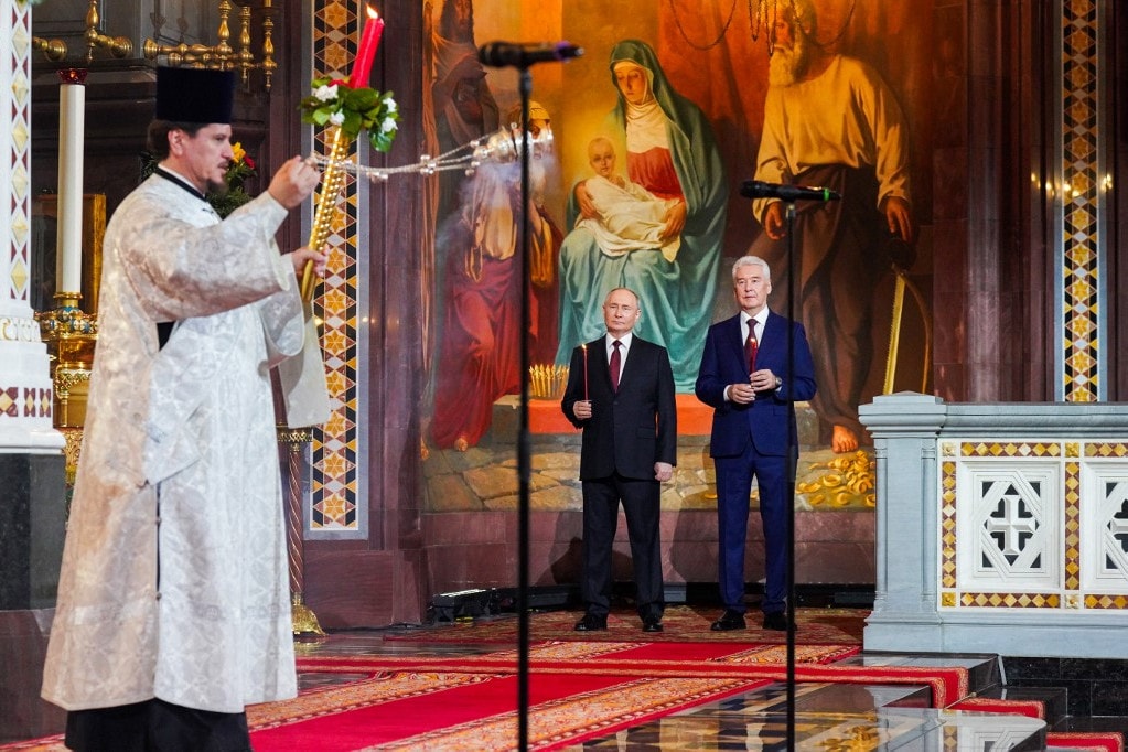 Gratulált Putyin az ortodox keresztényeknek