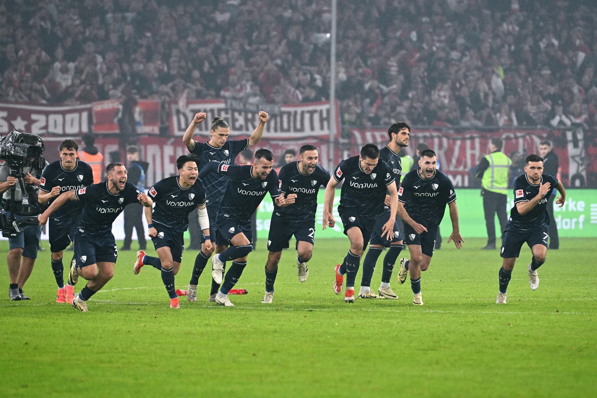 Bundesliga: Bennmaradt a Bochum