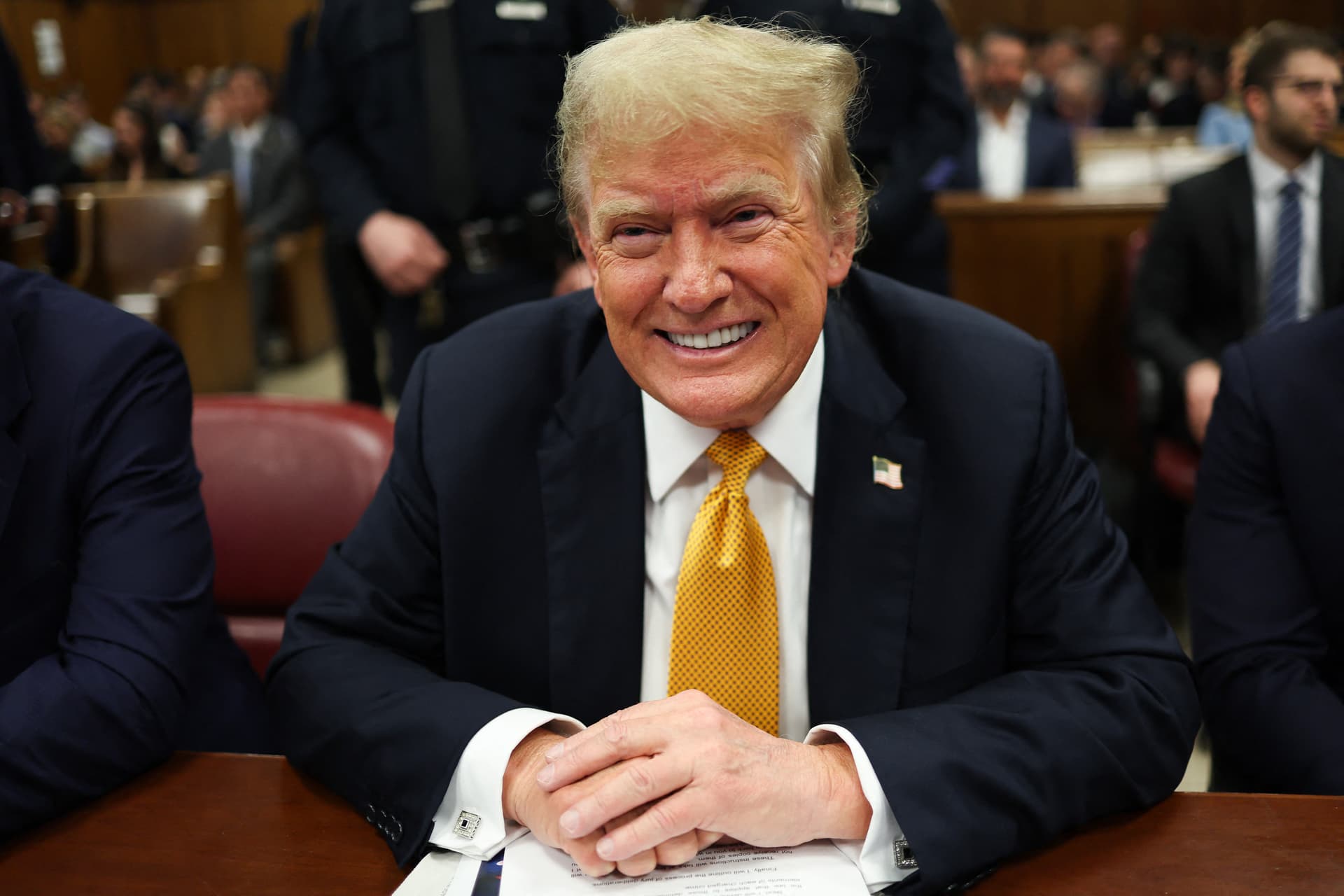 Az USA felmondhatja a Kijevvel kötött biztonsági megállapodást Trump győzelme esetén