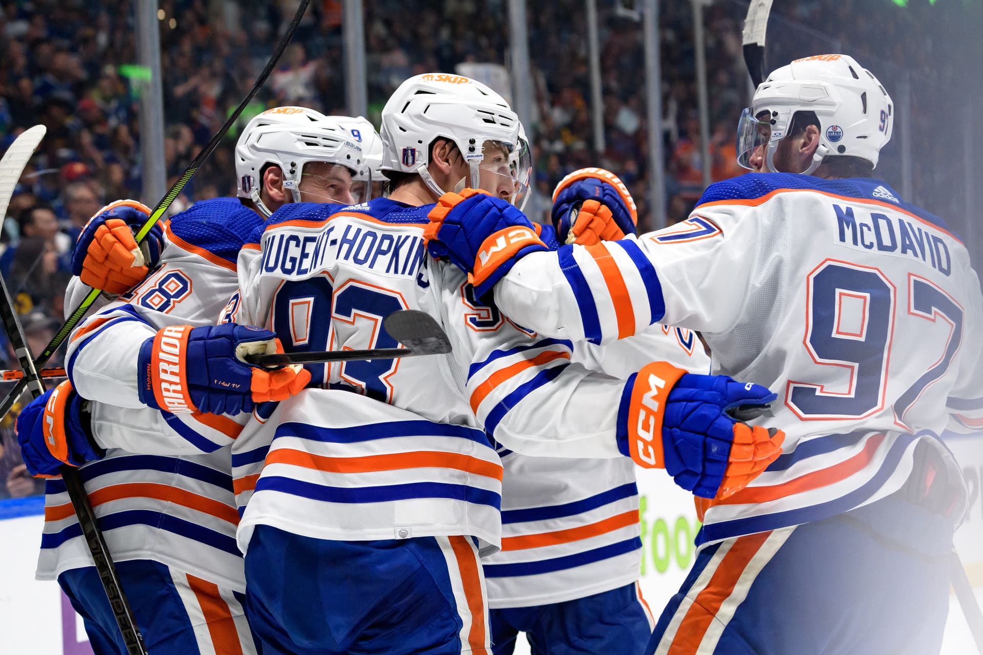 NHL: Az Edmonton is továbbjutott, teljes a főcsoportdöntősök mezőnye