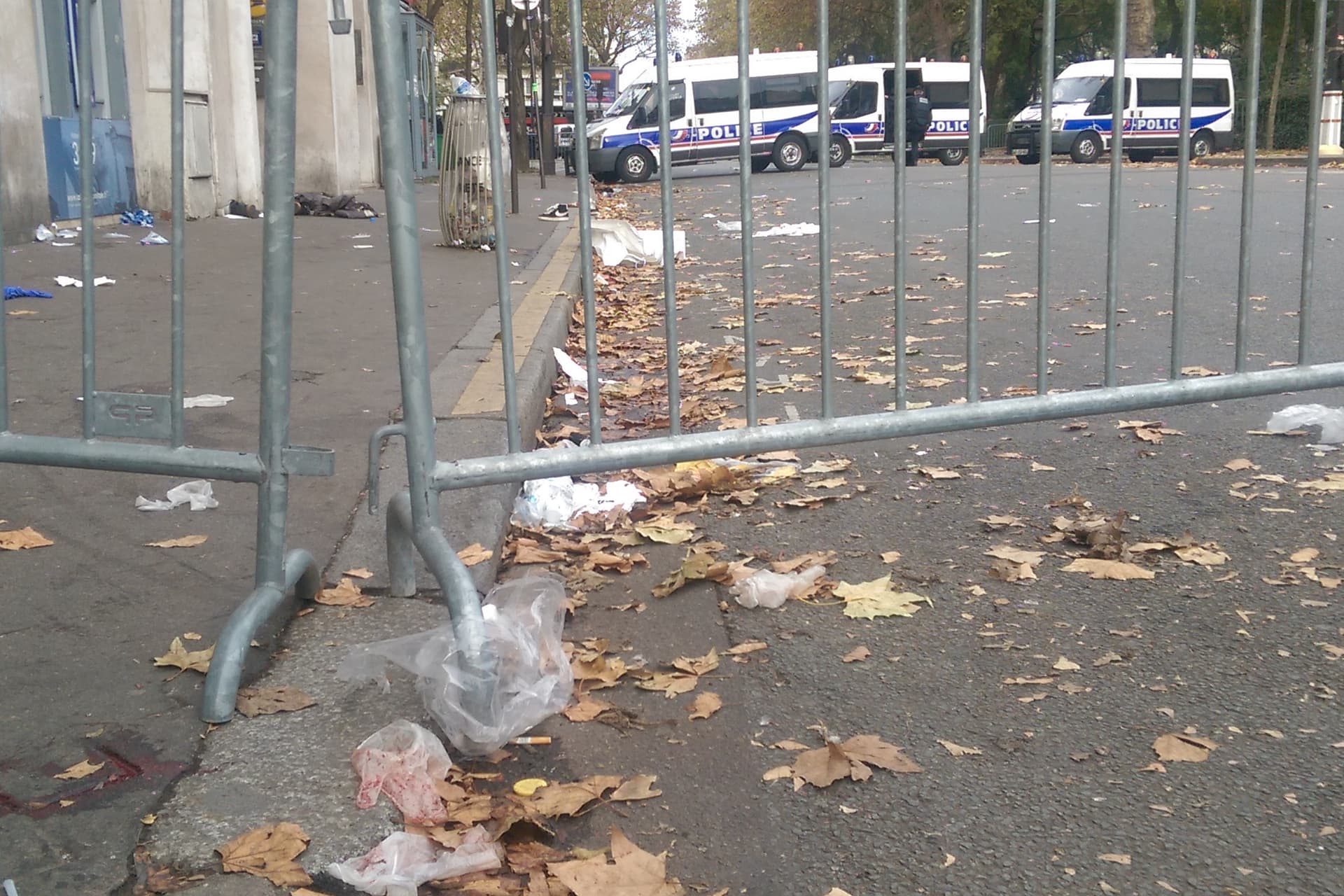 Bőröndbe gyömöszölt emberi maradványokat találtak Párizsban egy híd alatt