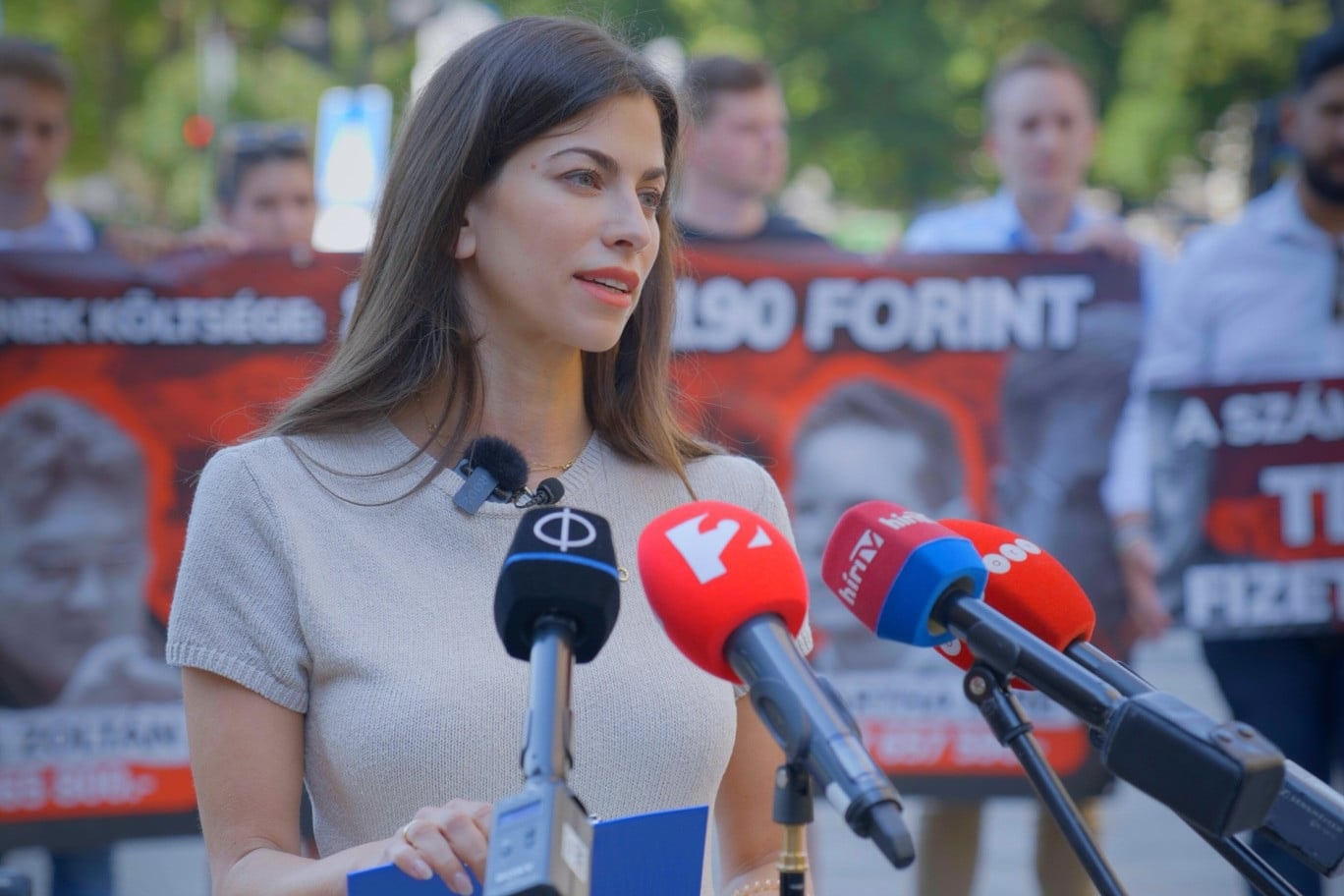 Szentkirályi Alexandra: lebuktatták magukat a „szivárványkoalíció" tagjai