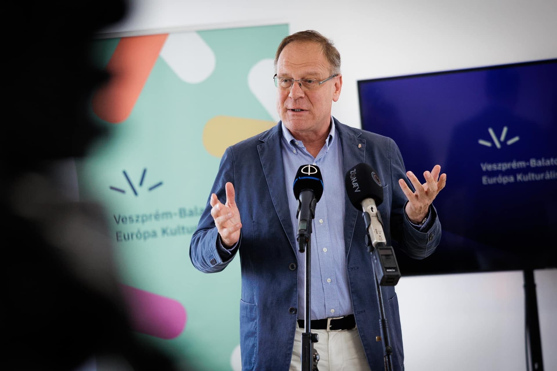 A digitális forradalom lehet a kulcs