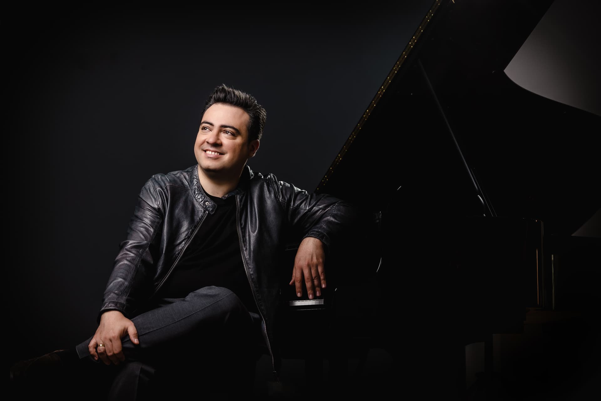 Balázs János zongoraestje május 22-én a Müpában