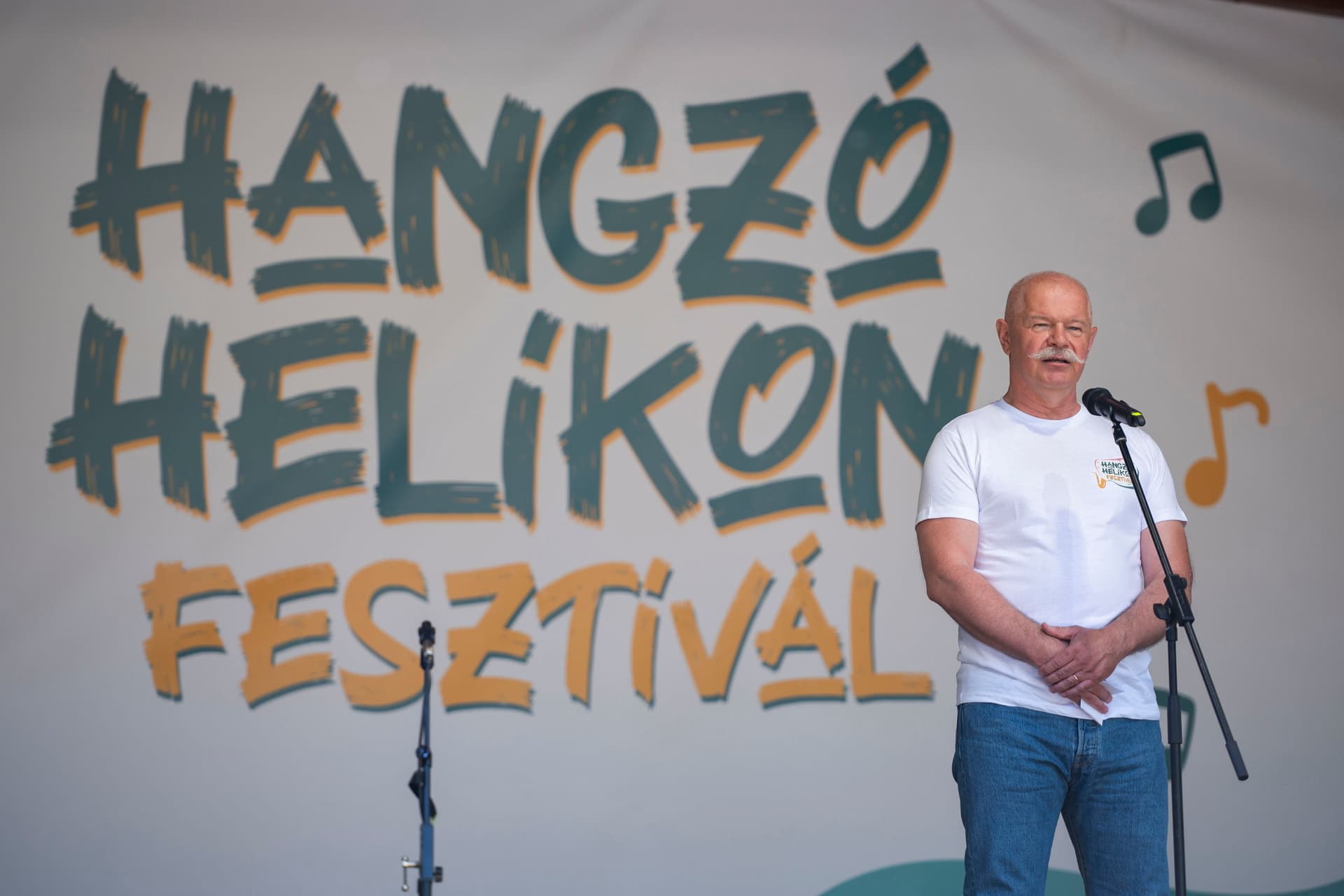 Csák János: A szellem nincs földrajzi határokhoz kötve
