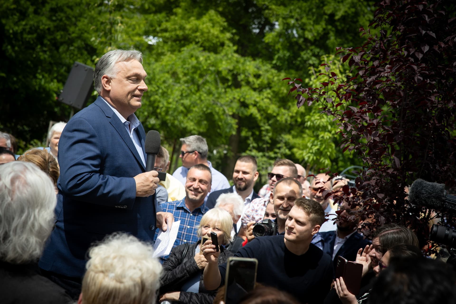 Orbán Viktor: Bizakodunk Fico felépülésében, de ma egyedül kell küzdenünk a békéért