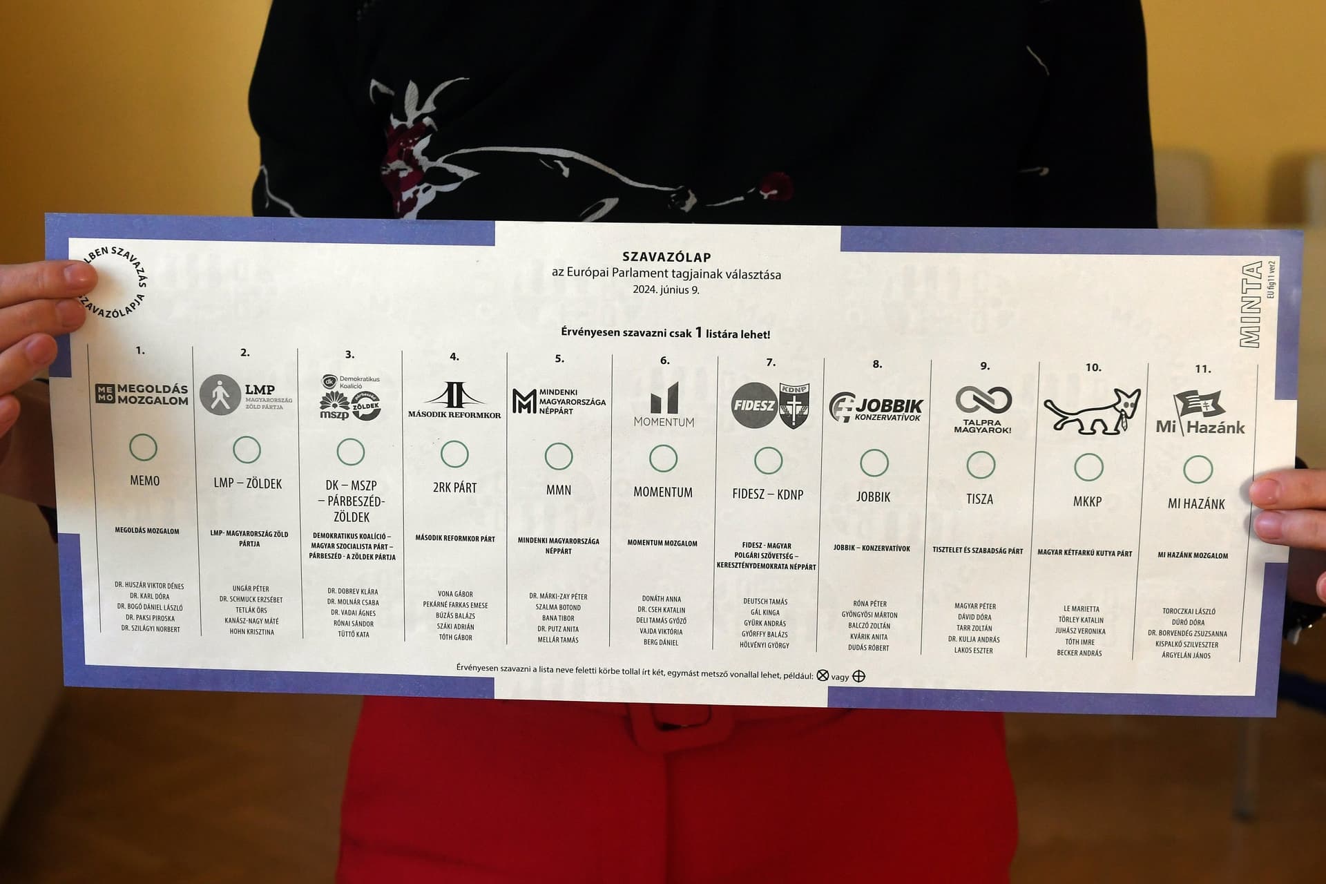 Rengeteg külhoni levélszavazatot adtak le az első napon