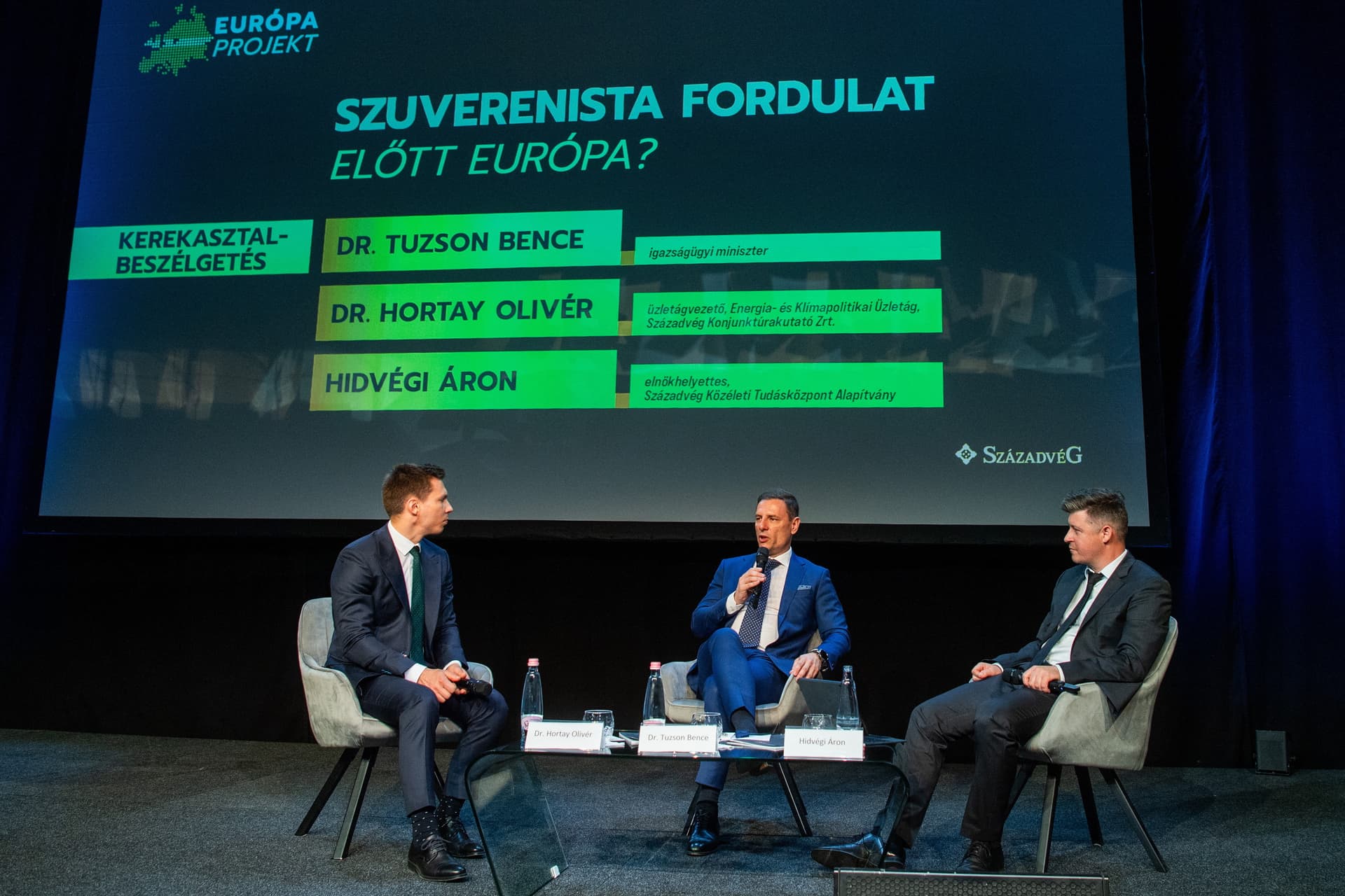Tuzson Bence: Békepárti fordulatra van szükség Európában